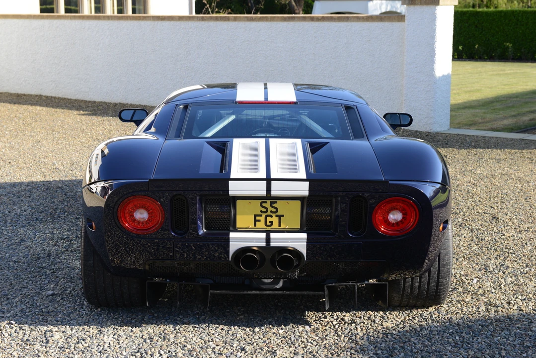 2005 Ford GT 1st Gen - Image 17 of 31