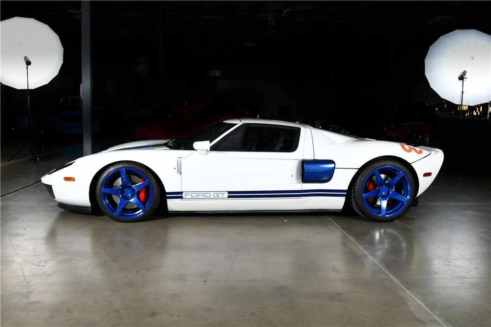 2005 Ford GT 1st Gen - Image 5 of 5