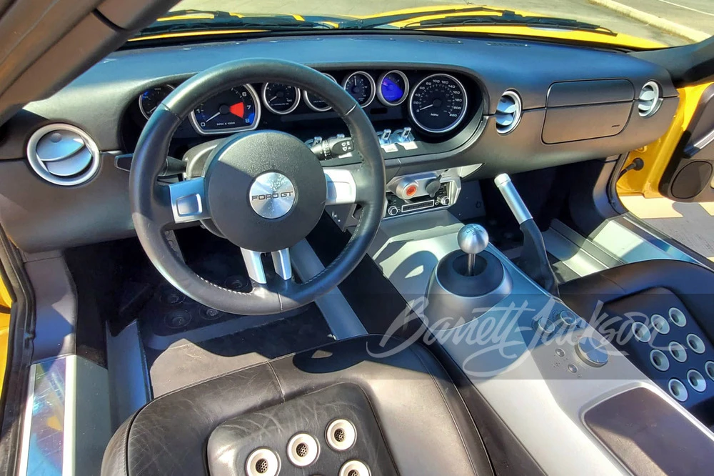 2005 Ford GT 1st Gen - Image 13 of 31