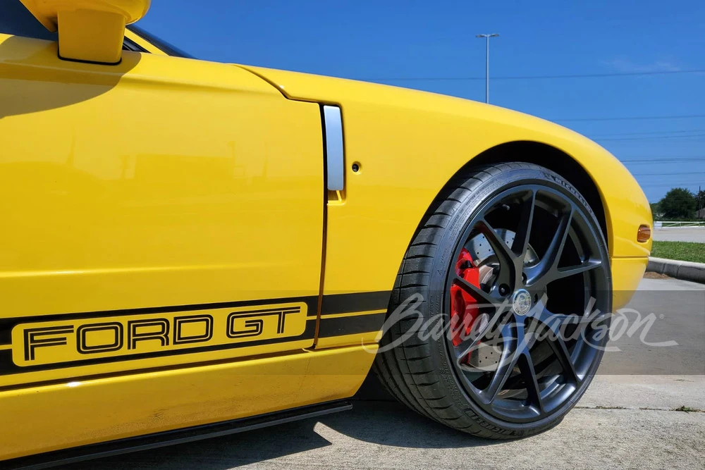 2005 Ford GT 1st Gen - Image 14 of 31