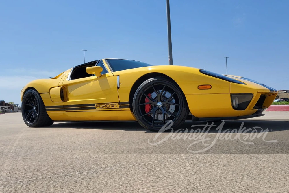2005 Ford GT 1st Gen - Image 19 of 31