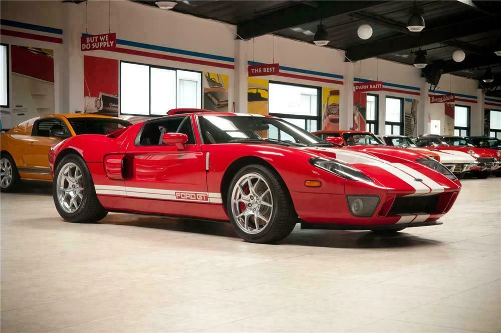 2005 Ford GT 1st Gen - Image 2 of 5
