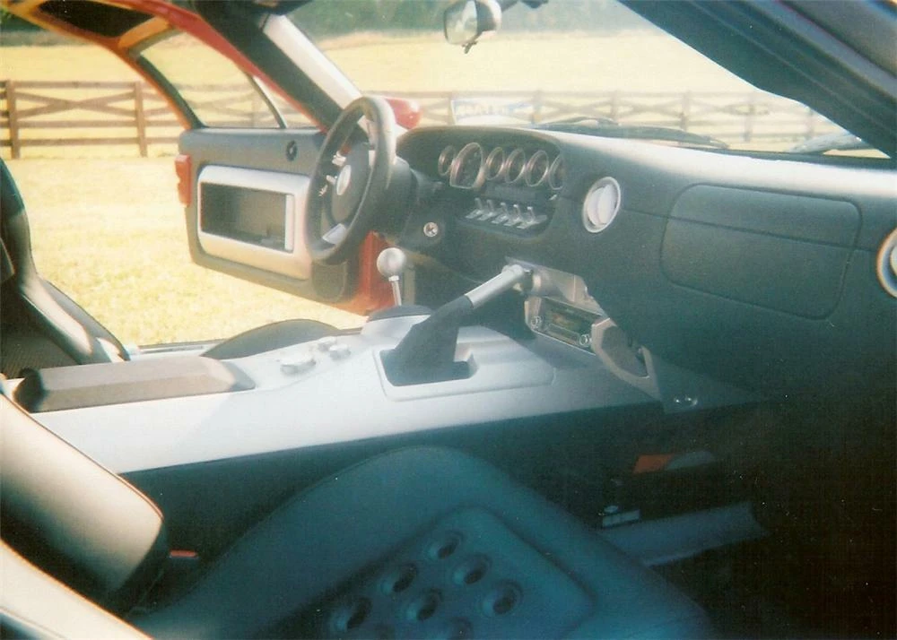 2005 Ford GT 1st Gen - Image 4 of 4