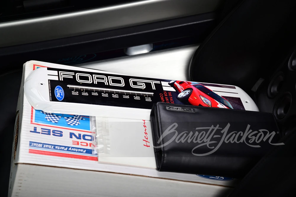 2005 Ford GT 1st Gen - Image 27 of 31