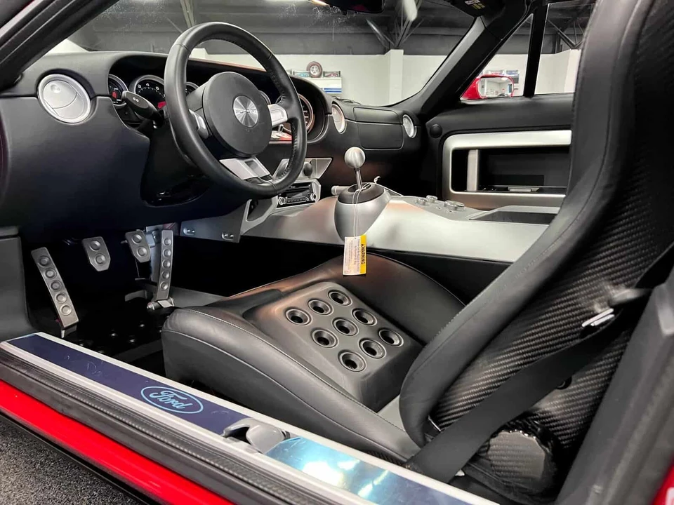 2005 Ford GT 1st Gen - Image 9 of 13