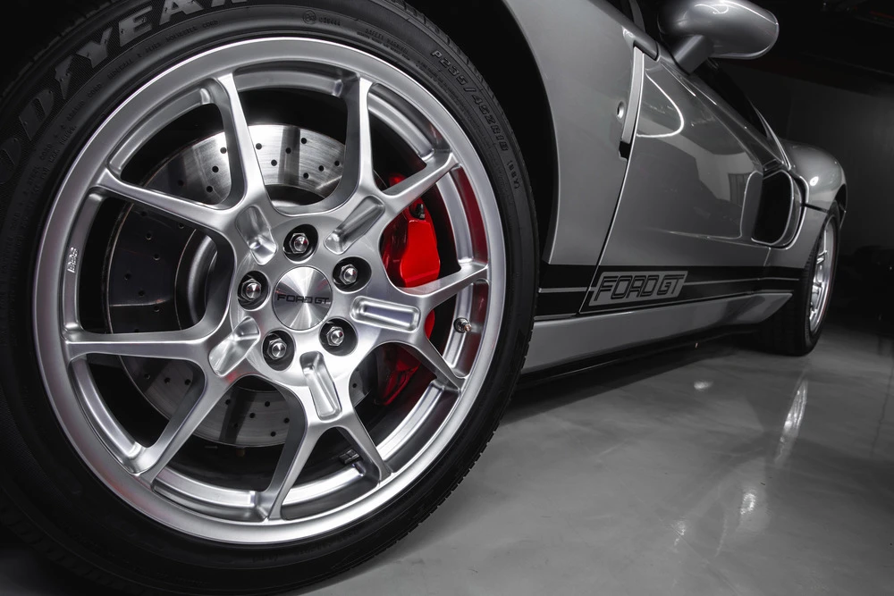 2005 Ford GT 1st Gen - Image 5 of 9