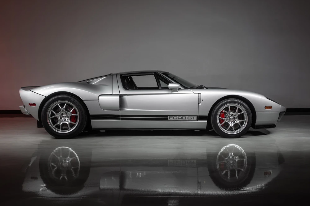 2005 Ford GT 1st Gen - Image 9 of 9