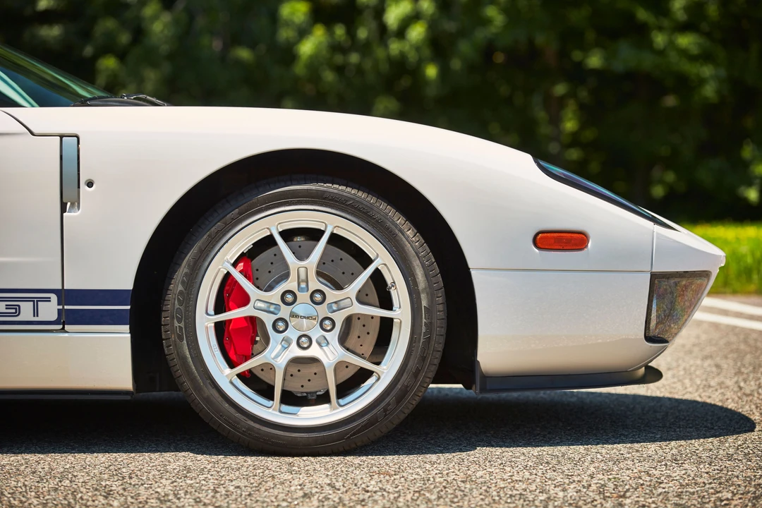 2005 Ford GT 1st Gen - Image 2 of 31