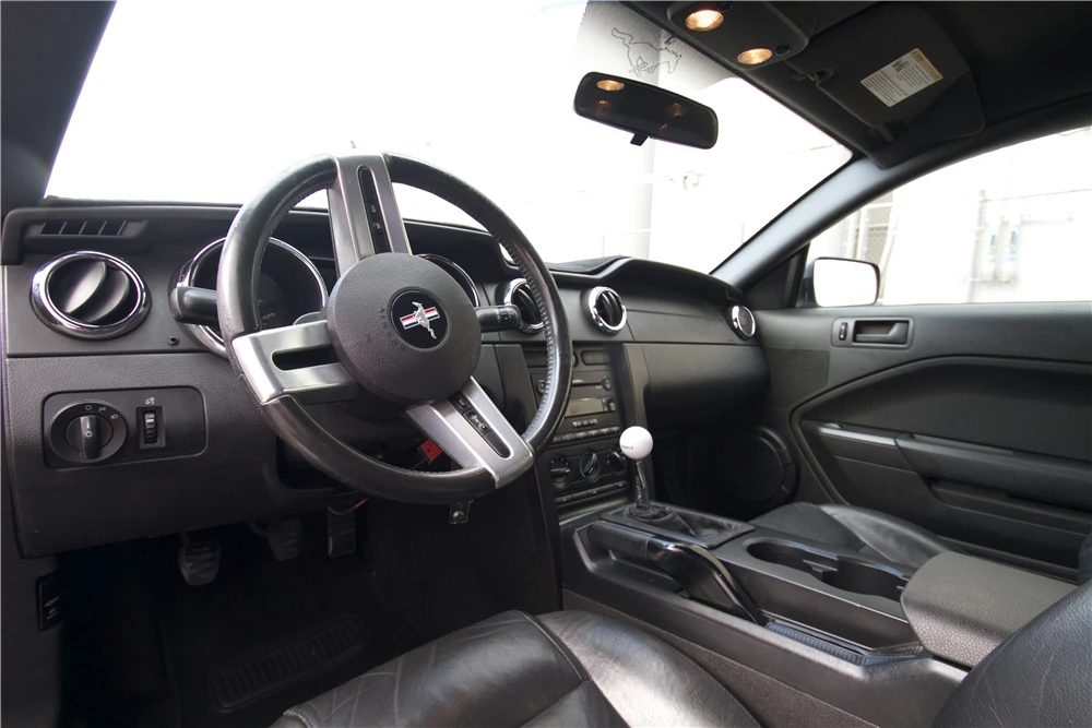 2005 Ford S197 Mustang - Image 4 of 5