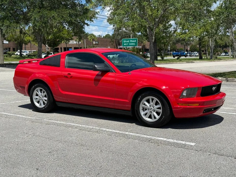 2005 Ford S197 Mustang - Image 12 of 21