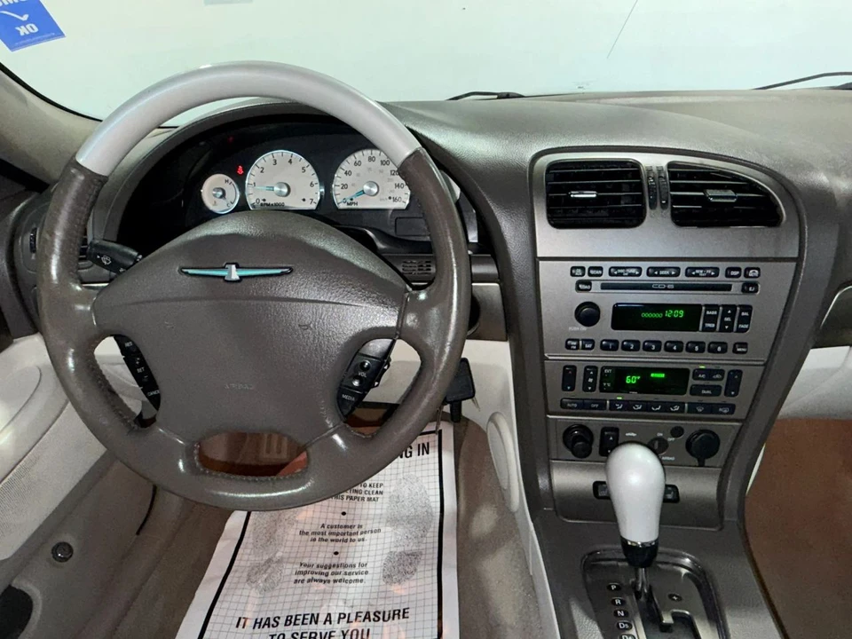 2005 Ford Thunderbird 11th Gen - Image 15 of 16