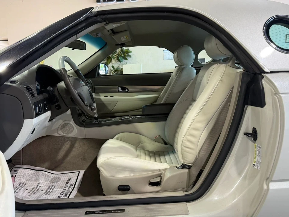 2005 Ford Thunderbird 11th Gen - Image 9 of 16