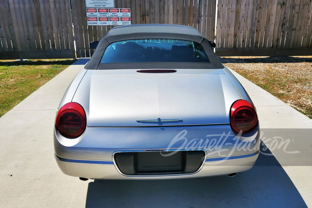 2005 Ford Thunderbird 11th Gen - Image 4 of 24