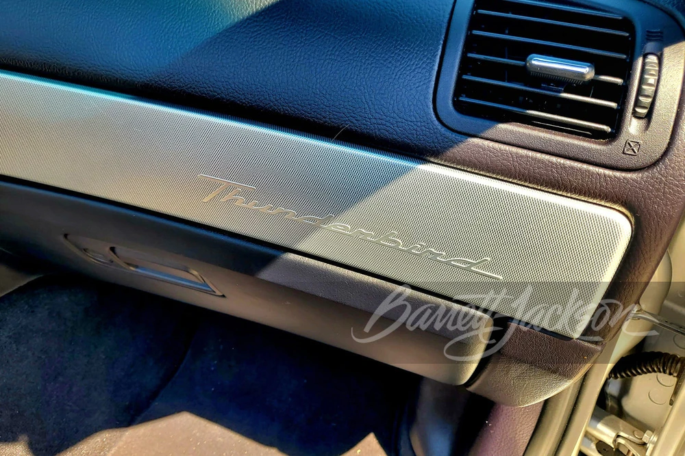 2005 Ford Thunderbird 11th Gen - Image 7 of 24