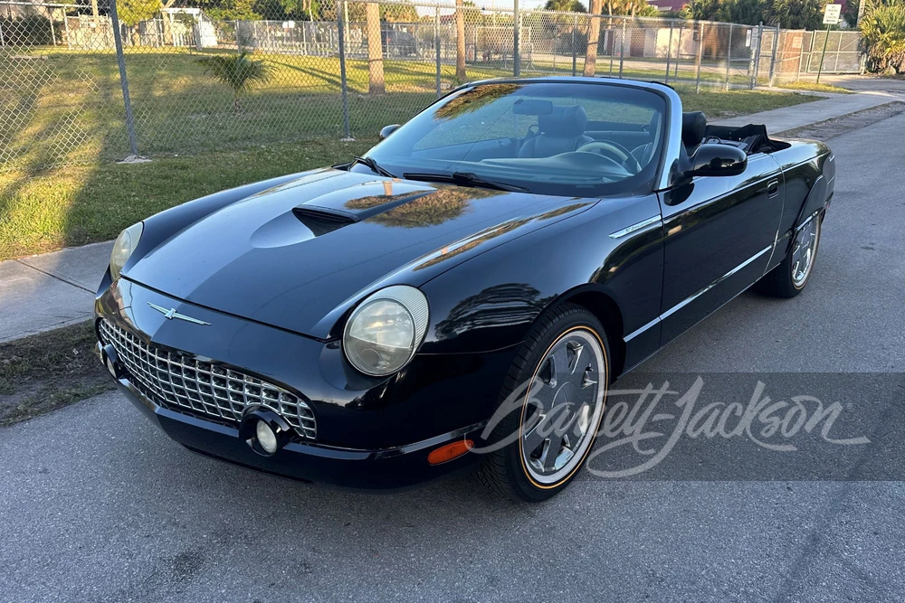 2005 Ford Thunderbird 11th Gen - Image 5 of 10
