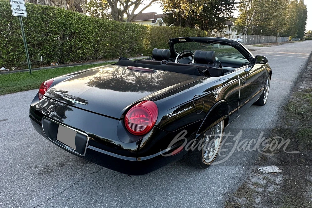 2005 Ford Thunderbird 11th Gen - Image 9 of 10