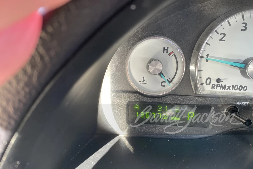 2005 Ford Thunderbird 11th Gen - Image 9 of 12