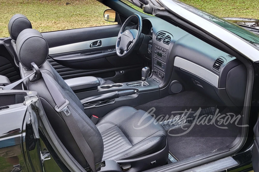 2005 Ford Thunderbird 11th Gen - Image 3 of 14