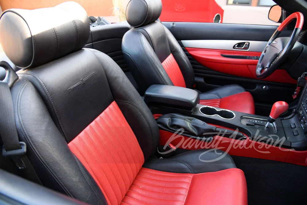 2005 Ford Thunderbird 11th Gen - Image 3 of 25