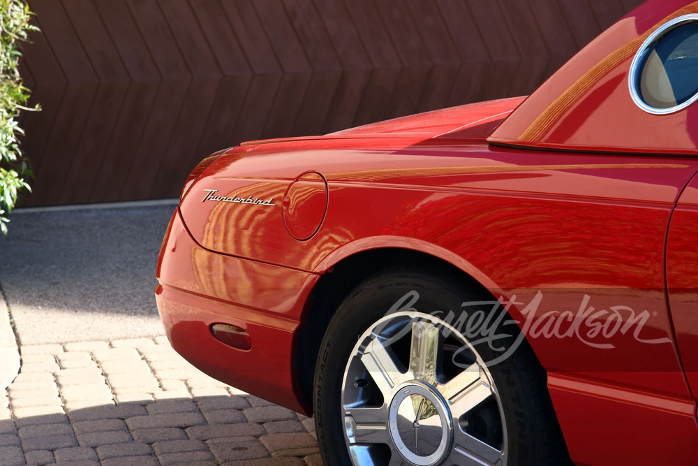 2005 Ford Thunderbird 11th Gen - Image 17 of 25