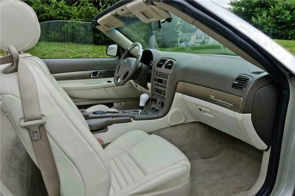 2005 Ford Thunderbird 11th Gen - Image 4 of 5
