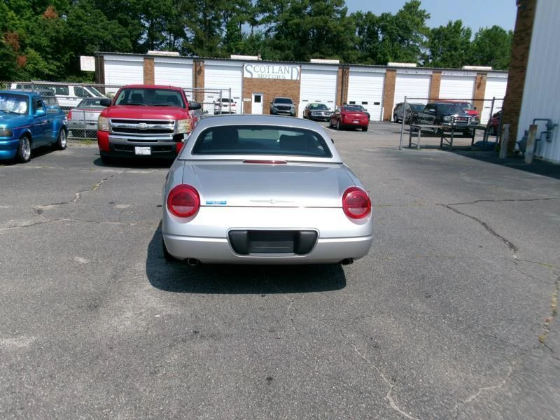 2005 Ford Thunderbird 11th Gen - Image 7 of 13