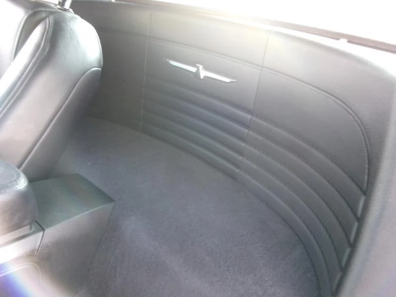 2005 Ford Thunderbird 11th Gen - Image 9 of 13