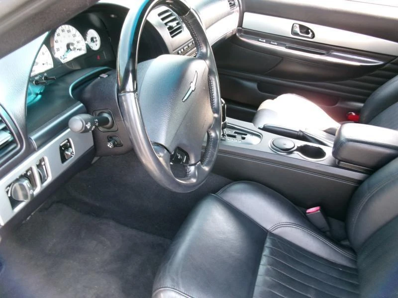 2005 Ford Thunderbird 11th Gen - Image 12 of 13