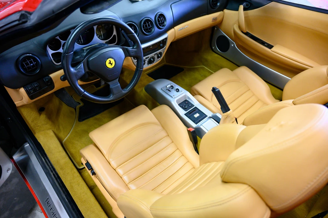 2005 Ferrari 360 Spider - Image 24 of 31