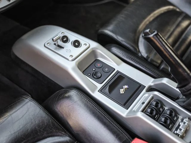 2005 Ferrari 360 Spider - Image 27 of 31
