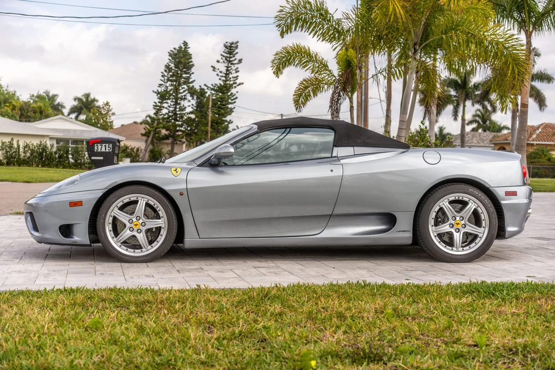 2005 Ferrari 360 Spider - Image 11 of 31