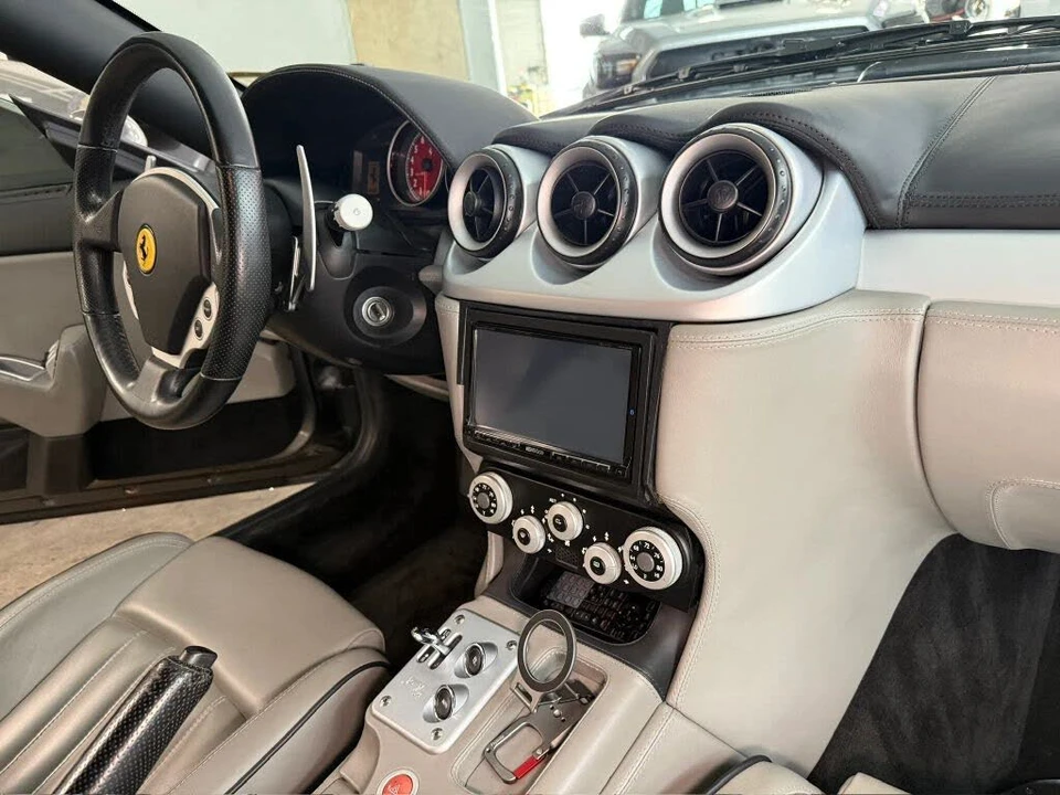2005 Ferrari 612 - Image 8 of 24