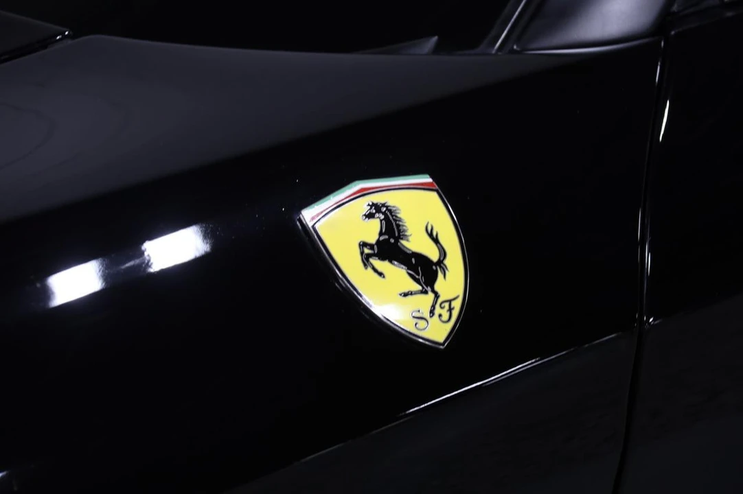 2005 Ferrari 612 - Image 27 of 31