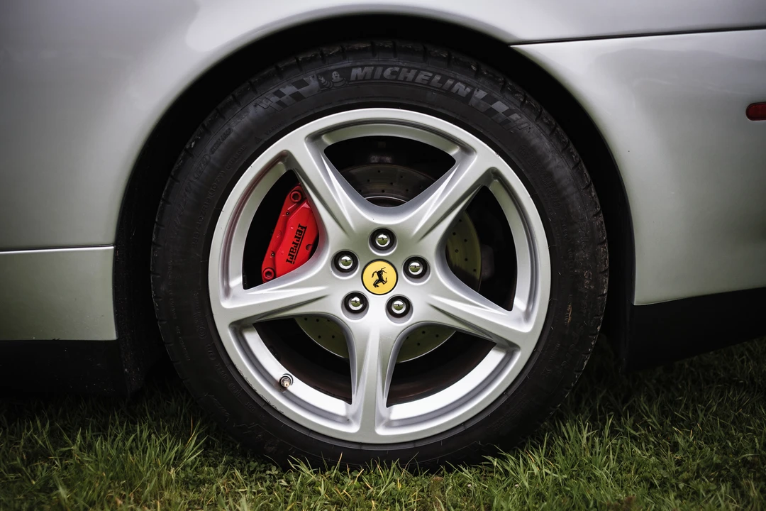 2005 Ferrari 612 - Image 27 of 31