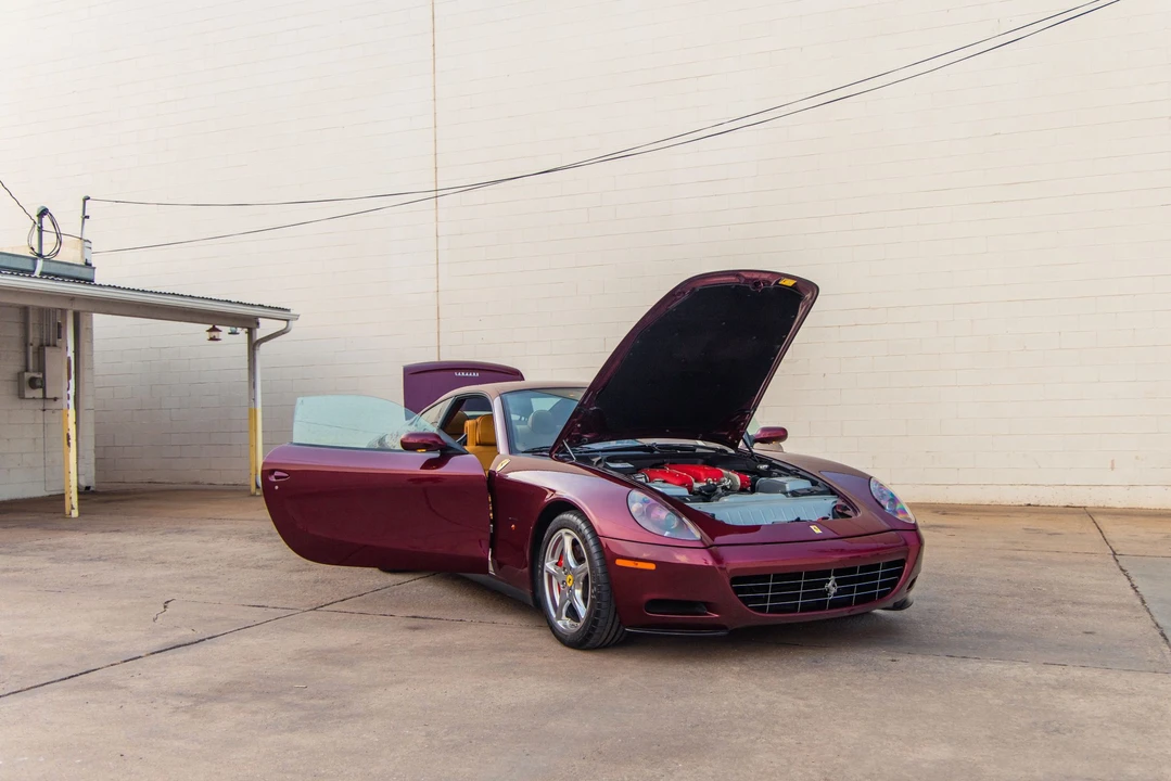 2005 Ferrari 612 - Image 18 of 31
