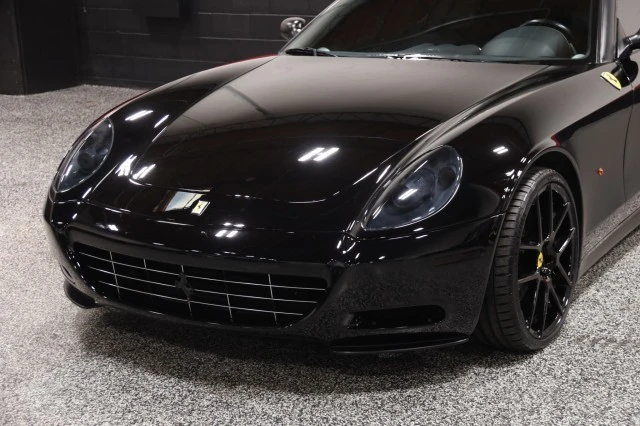 2005 Ferrari 612 - Image 15 of 24