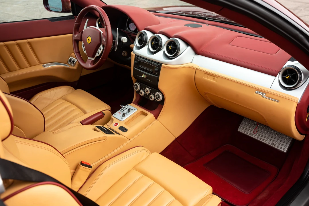 2005 Ferrari 612 - Image 17 of 31