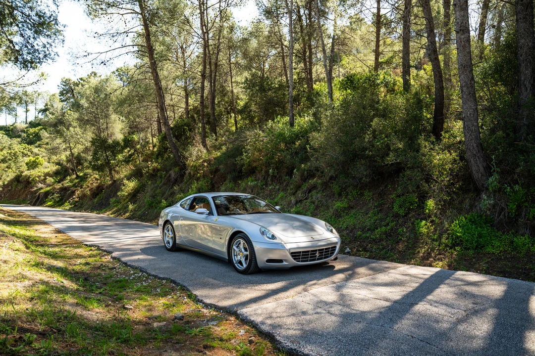 2005 Ferrari 612 - Image 17 of 31