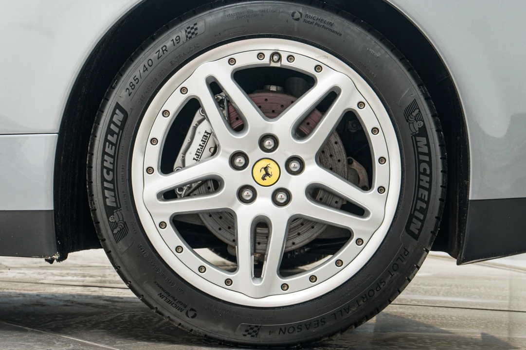 2005 Ferrari 612 - Image 11 of 12