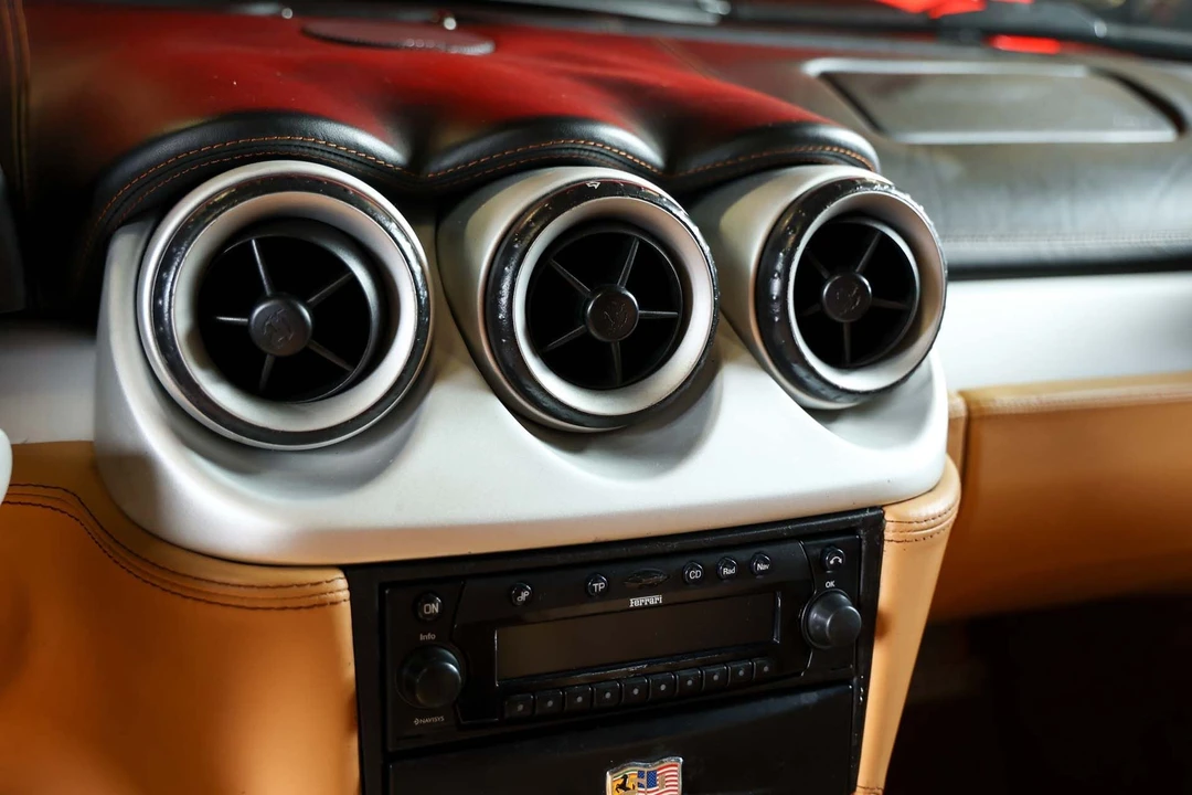 2005 Ferrari 612 - Image 19 of 31