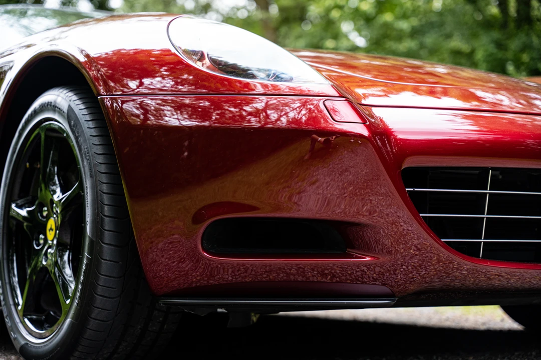2005 Ferrari 612 - Image 19 of 31