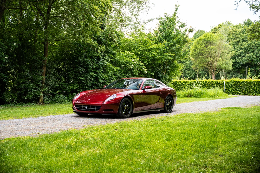 2005 Ferrari 612 - Image 17 of 31