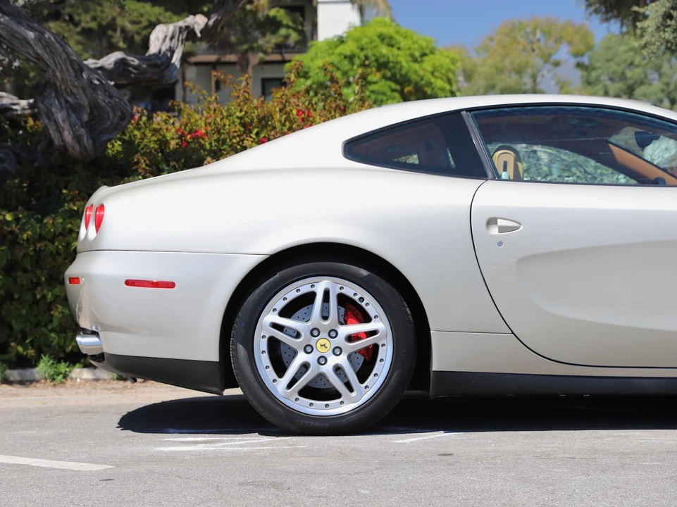 2005 Ferrari 612 - Image 23 of 31