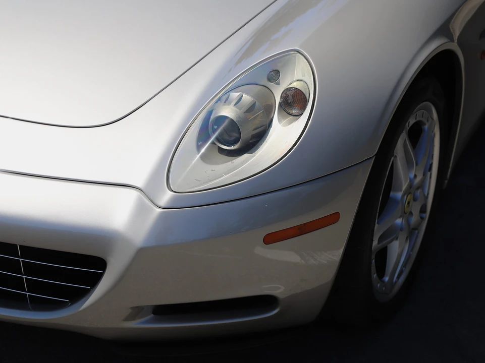 2005 Ferrari 612 - Image 29 of 31