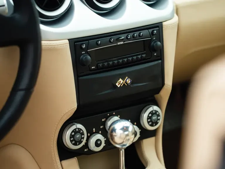 2005 Ferrari 612 - Image 15 of 31