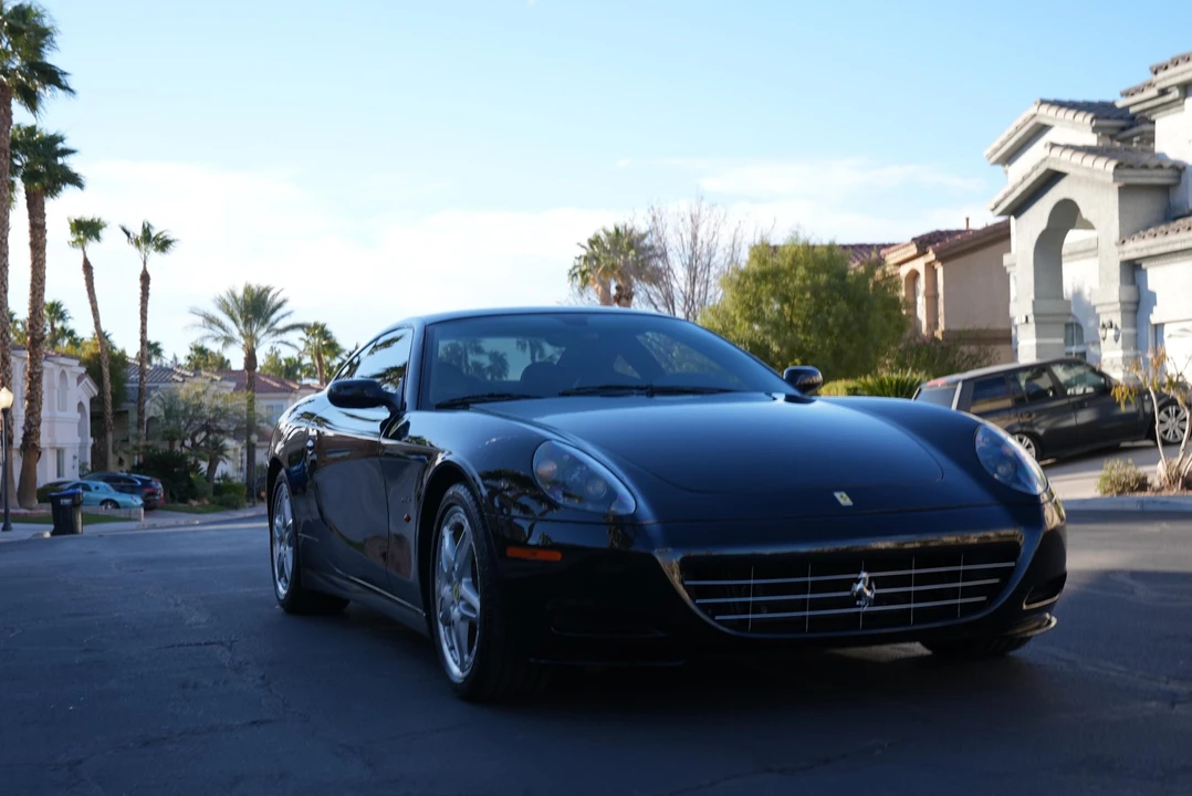 2005 Ferrari 612 - Image 17 of 31