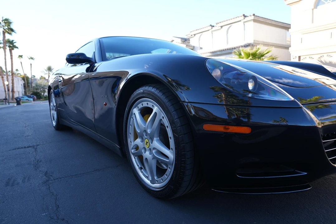2005 Ferrari 612 - Image 23 of 31
