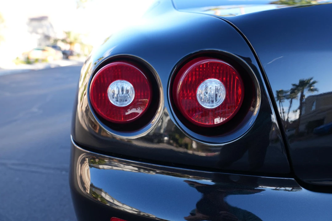 2005 Ferrari 612 - Image 28 of 31