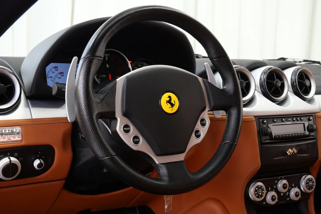 2005 Ferrari 612 - Image 14 of 21