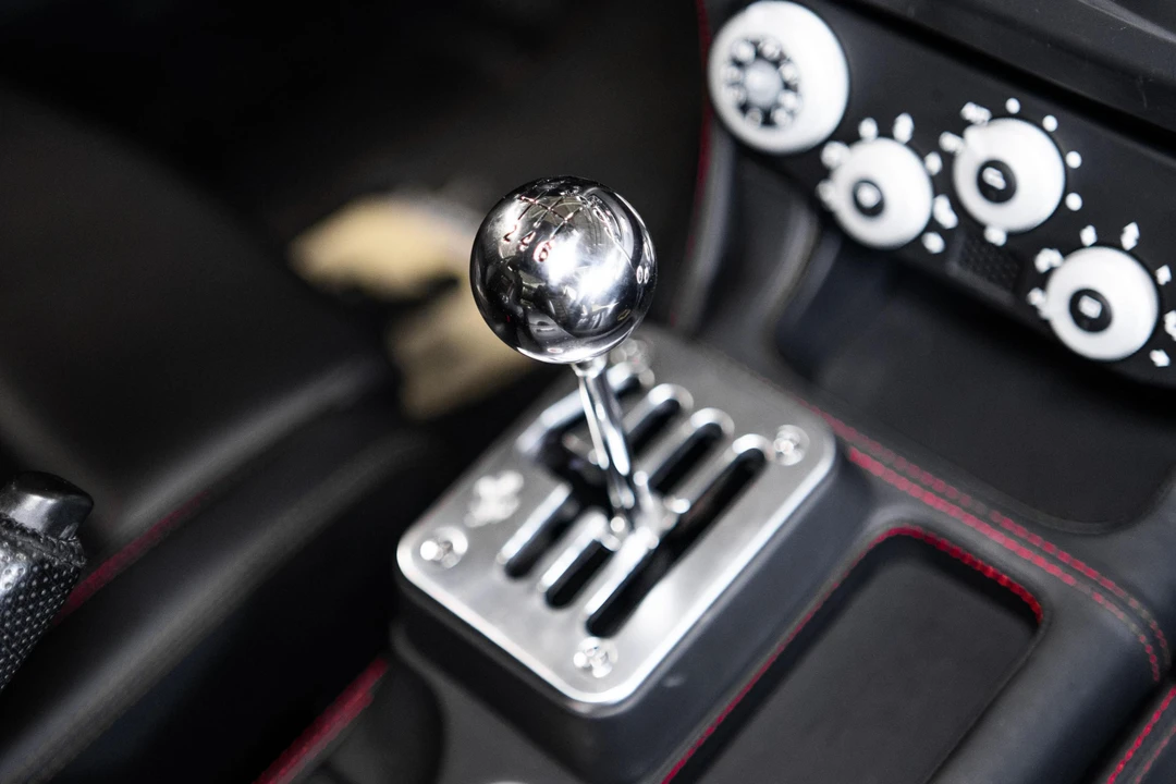 2005 Ferrari 612 - Image 28 of 31